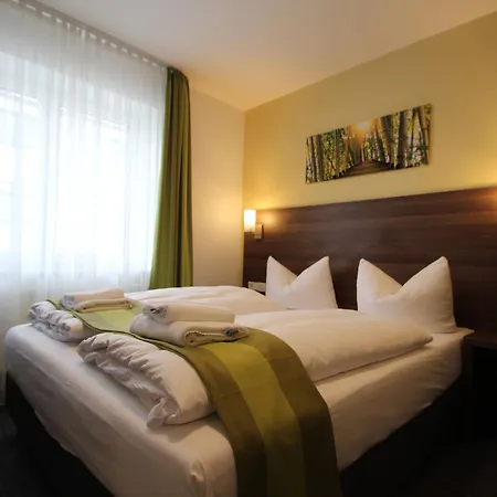 Goethe Conference By Trip 3*