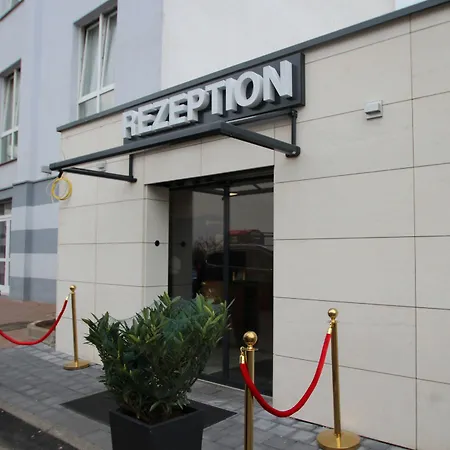 Trip Goethe Conference 酒店