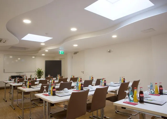 Trip Goethe Conference ホテル 3*